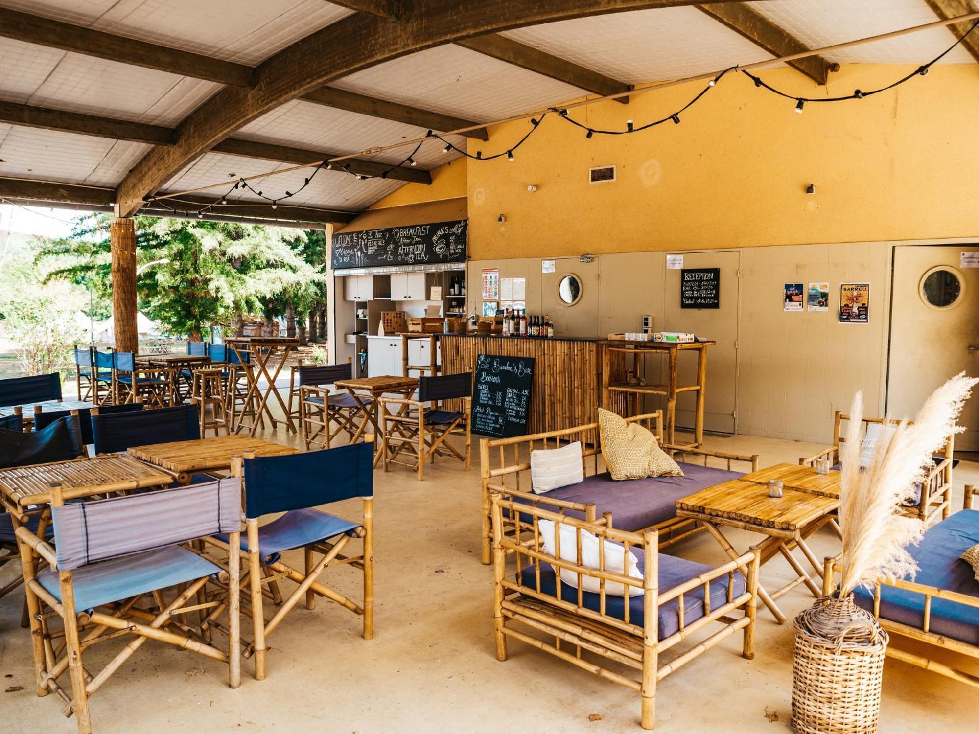 Lodg'ing Nature Camp Dordogne * Lacave (Lot)