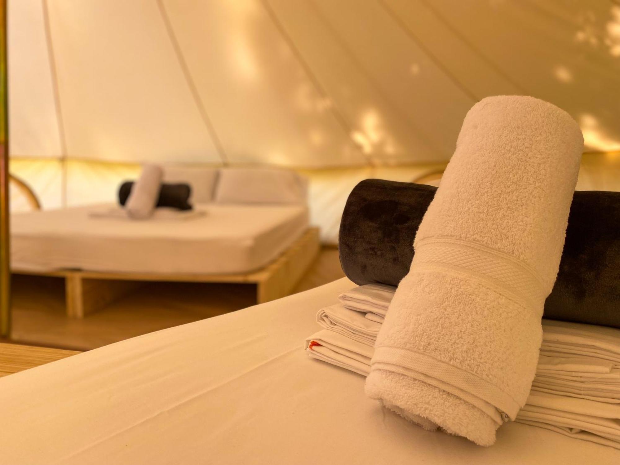Lodg'ing Nature Camp Dordogne Luxe tent Lacave (Lot)