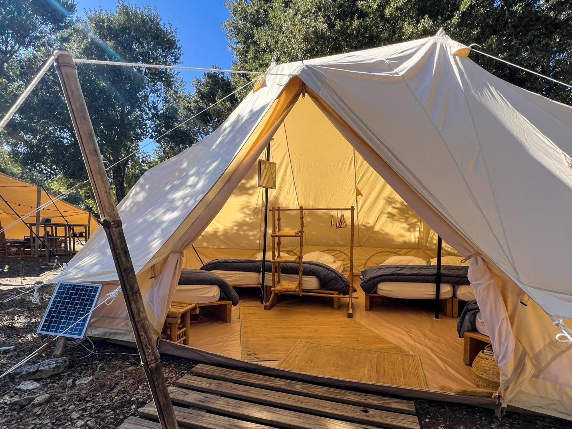 Lodg'ing Nature Camp Dordogne * Lacave (Lot)