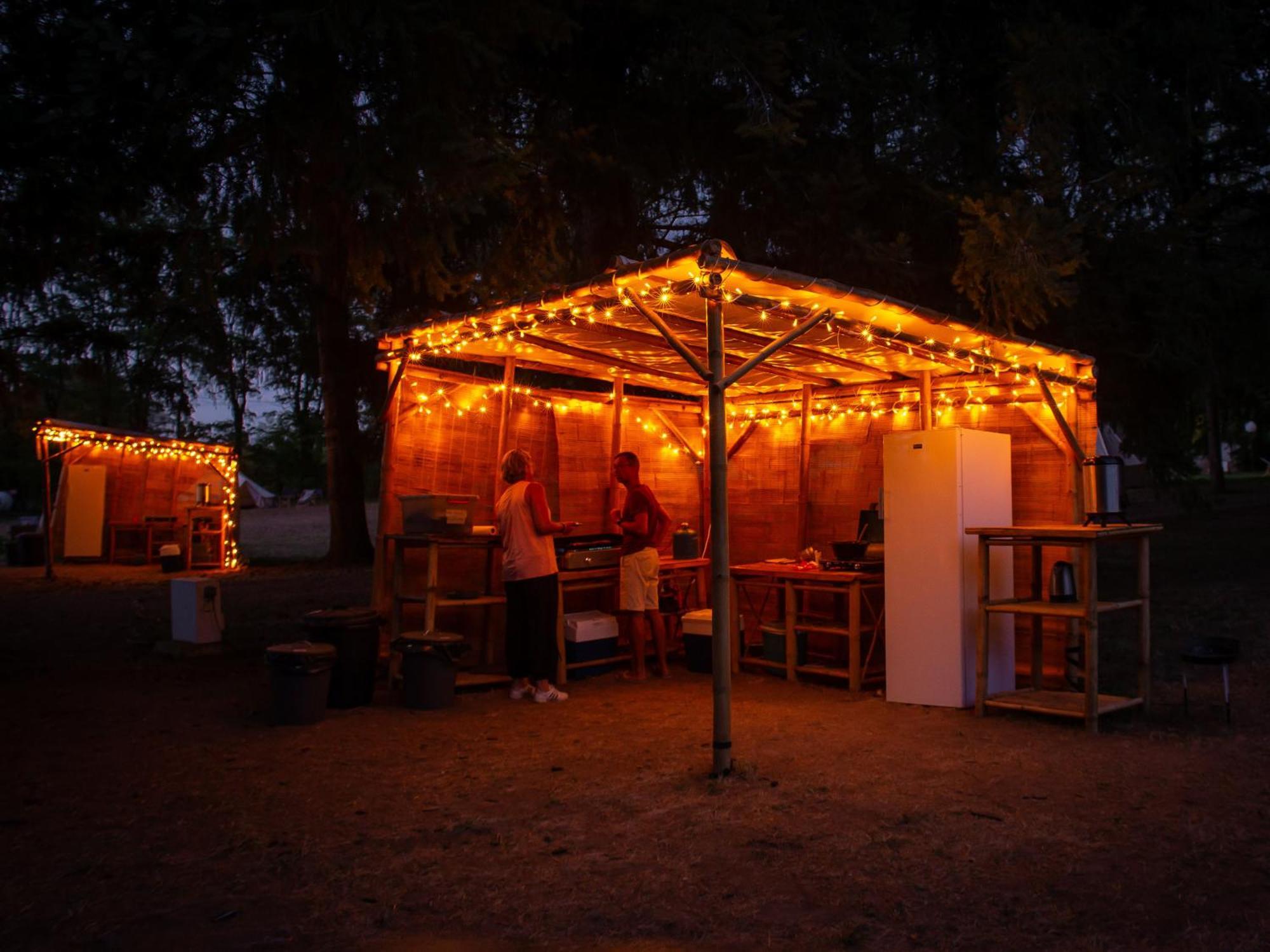 Lodg'ing Nature Camp Dordogne Lacave (Lot)